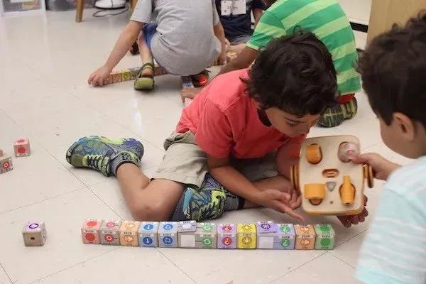 幼儿园到底应不应该引进编程课程？听吴振华教授怎么说| CPE中国幼教展