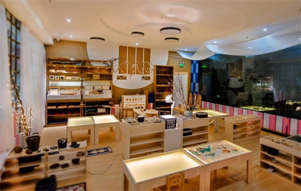 拆解瑞吉欧光影区 如何打造孩子们着迷的游戏 | CPE中国幼教展
