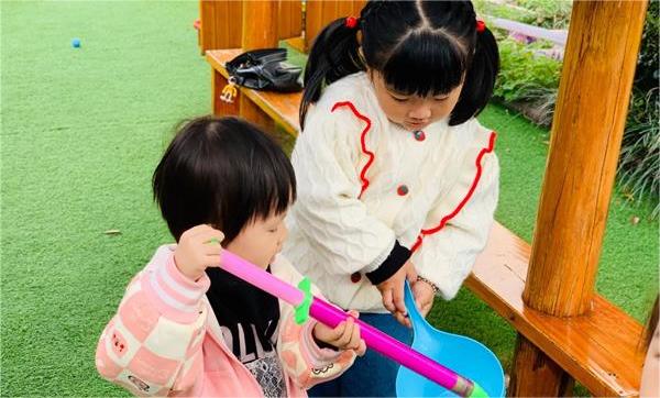 教师如何在游戏中“发现”与“成就”有能力的幼儿