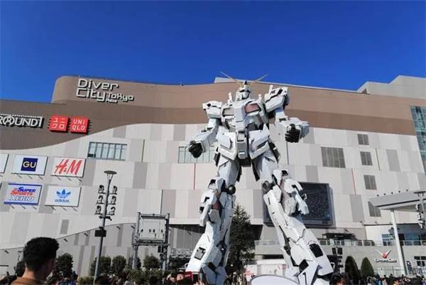 这类玩具万代半年卖出28亿人民币 或成潮玩市场下一个蓝海