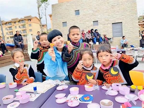 如果陪伴一天藏区孩子，你会带他们玩什么 CTE中国玩具展