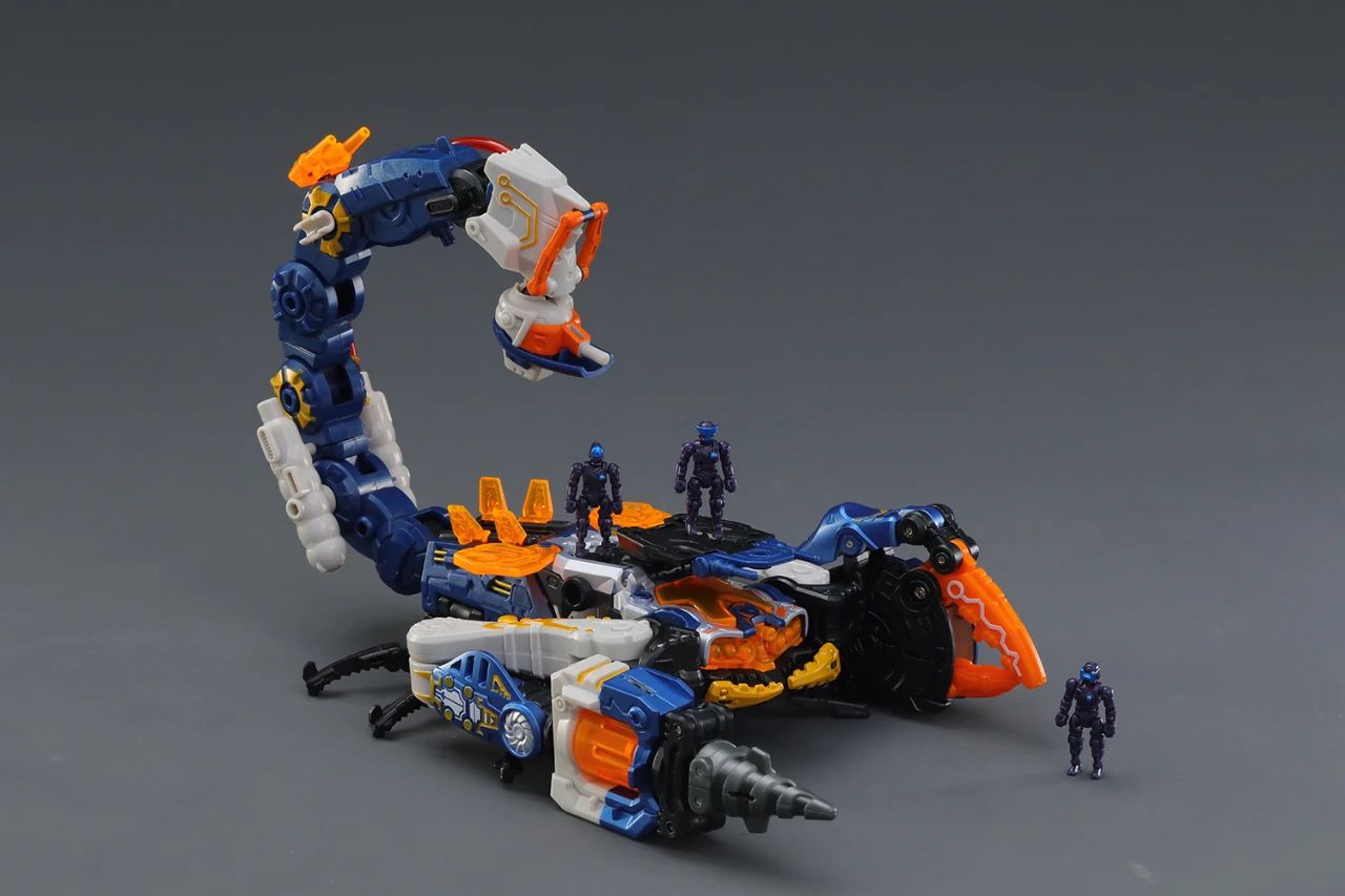 52TOYS携重磅新品亮相CTE中国玩具展传递好玩有趣品牌理念