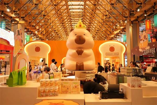 单店月销550万+！酷乐潮玩用“豚豚崽”征服东南亚