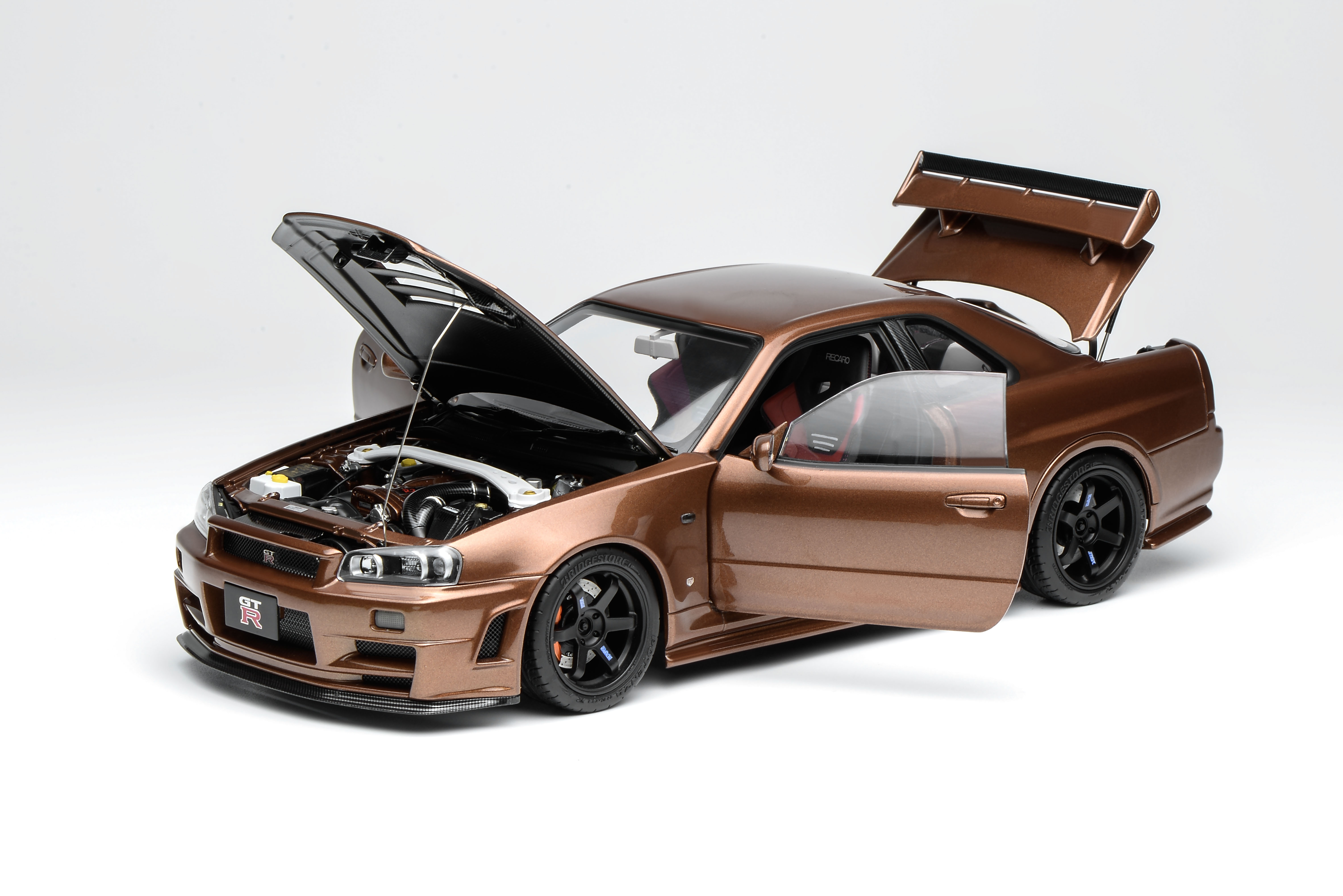 MH Nissan Skyline GT-R (R32) Customized Version 1/18 树脂汽车模型