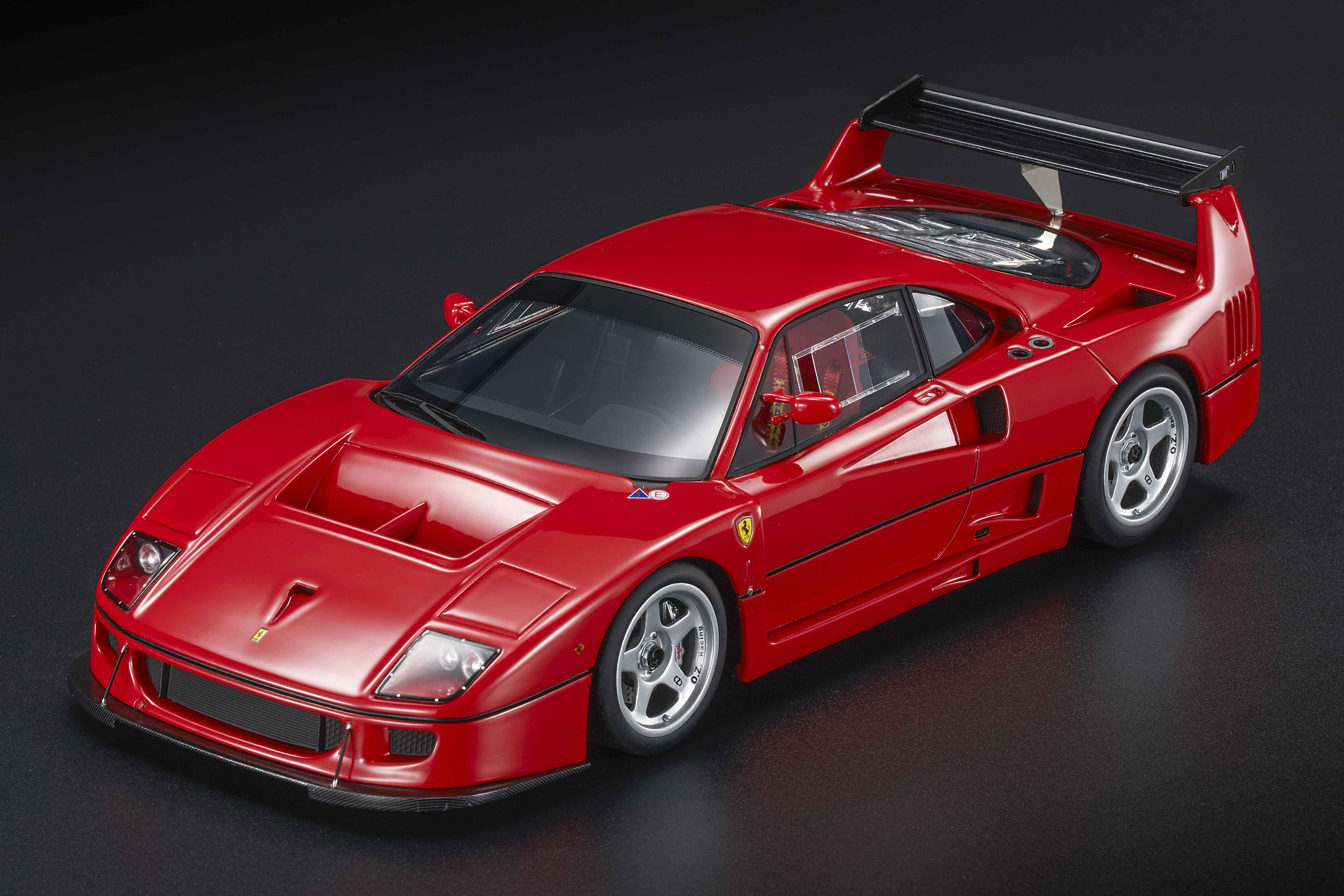F40 LM (1989) - Press version Red
