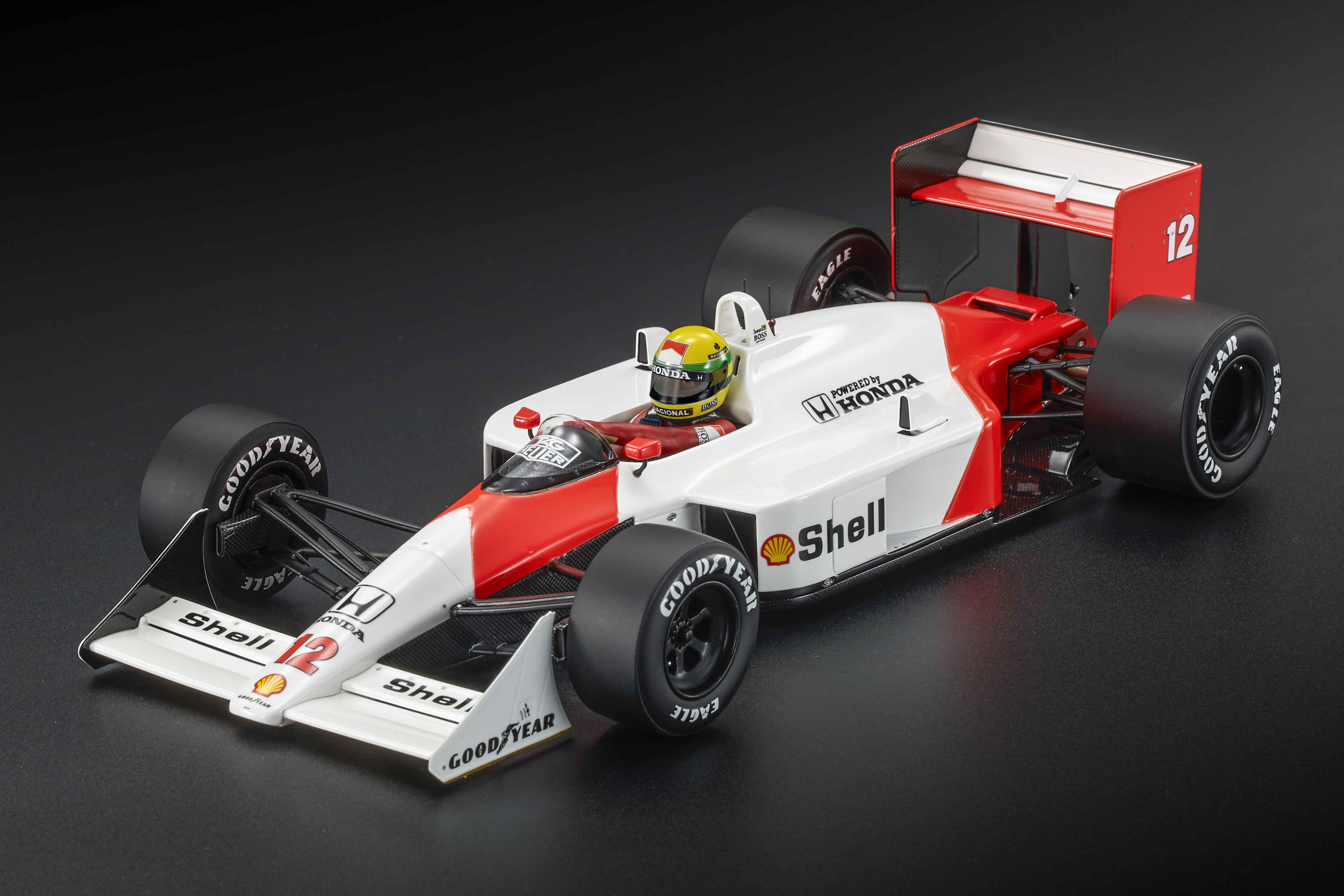 McLaren MP4/4 (1988) - N.12 Ayrton Senna - Pole position Monaco GP 1988 with Driver (Arms crossed while driving)