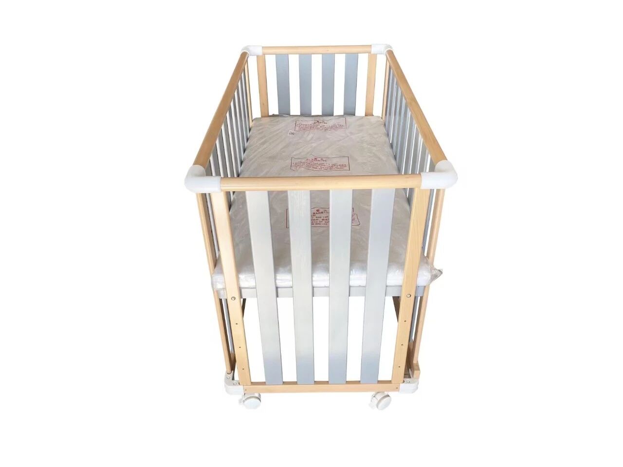 newborn crib