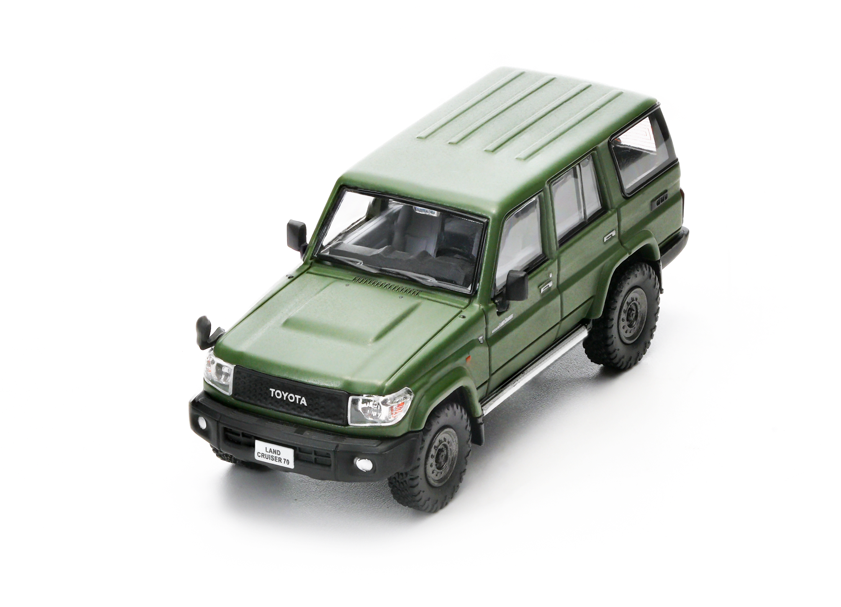 1994 TOYOTA LAND CRUISER LC76- 1/64 Scale Diecast Model Car