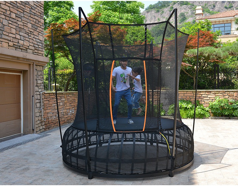 Outdoor Round Trampoline with Safety Enclosure Net