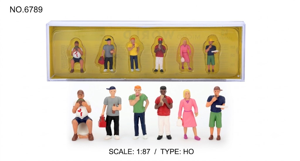 HO scale miniature figurine model