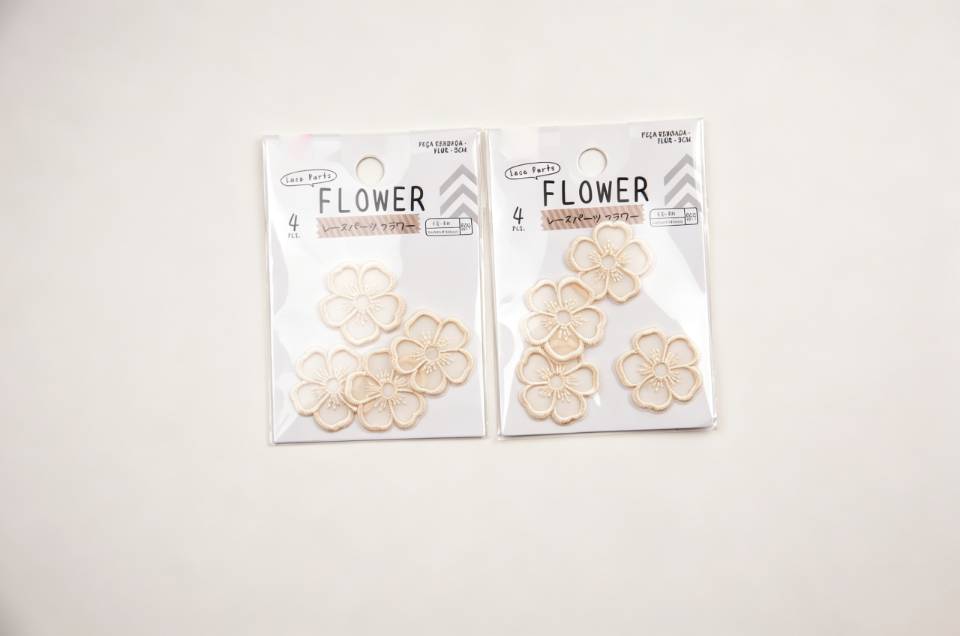 蕾丝绣花标