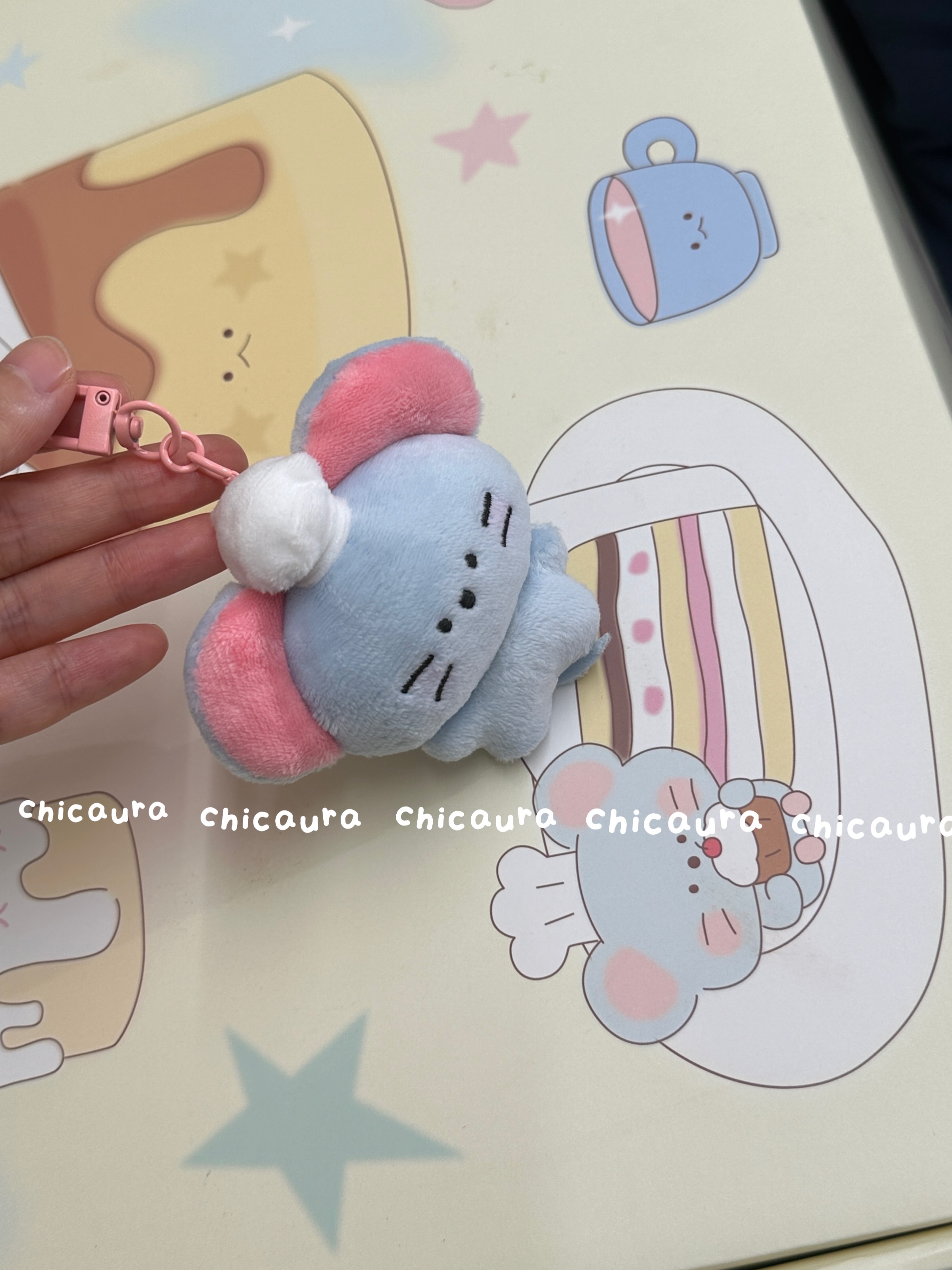 Greedy mouse plush pendant